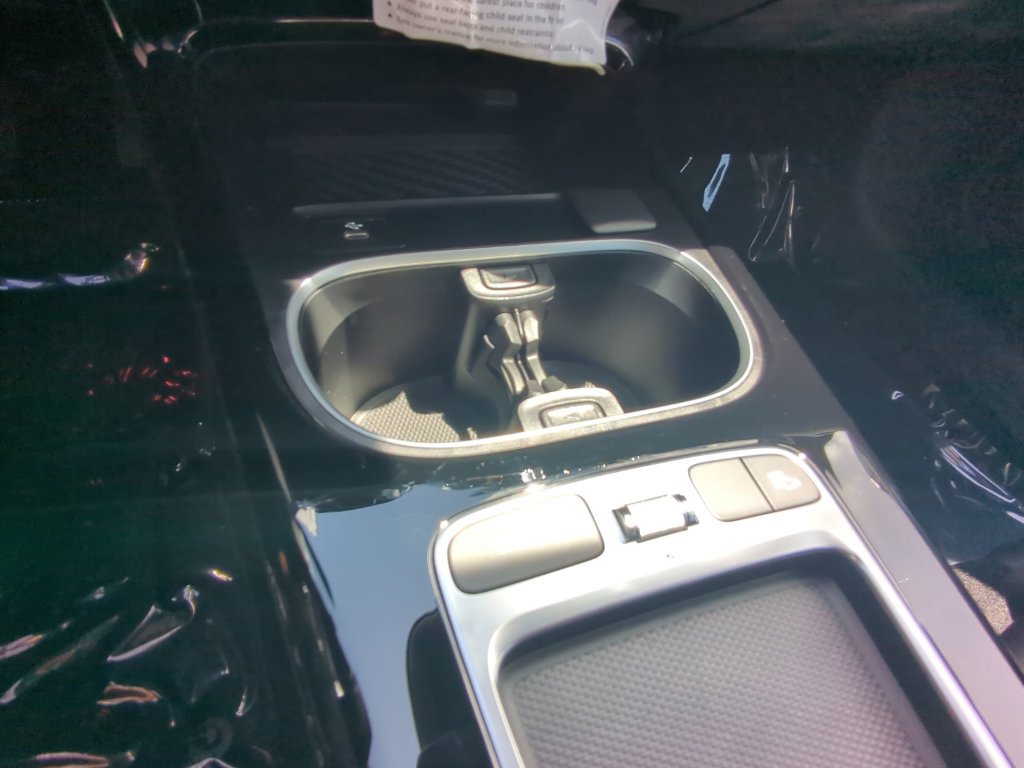 Used 2024 Mercedes-Benz CLA 250 4MATIC image 8