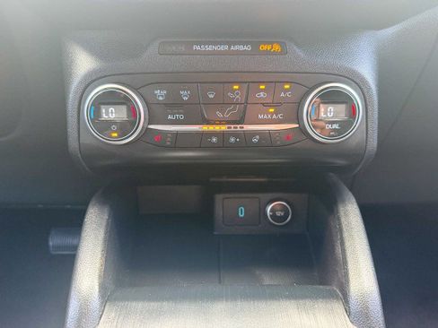 Used 2020 Ford Escape Titanium AWD/4WD image 13