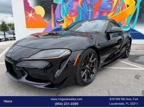 Used 2025 Toyota Supra Premium w/ Driver Assist Package RWD image 9