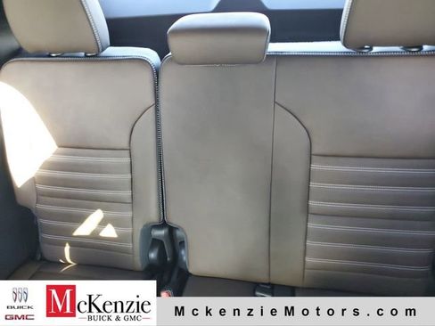New 2026 GMC Acadia Denali Ultimate FWD image 23