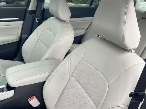 Used 2024 Nissan Altima 2.5 SL image 30