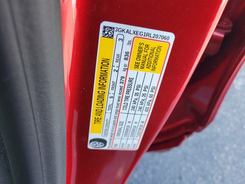 Used 2024 GMC Terrain Denali w/ Denali Premium Package AWD/4WD image 50