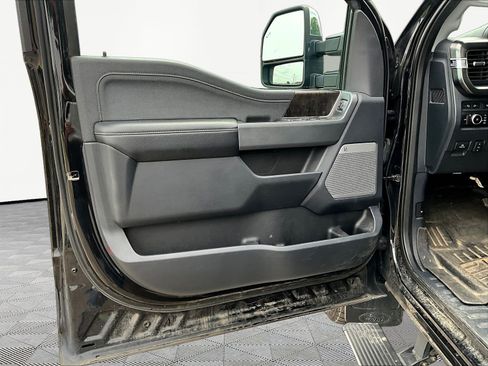 Used 2023 Ford F350 Lariat w/ Lariat Ultimate Package AWD/4WD image 21