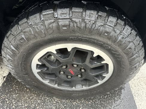 Used 2025 Toyota 4Runner TRD Off-Road Premium image 6