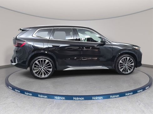 Used 2025 BMW X1 xDrive28i w/ Convenience Package image 5