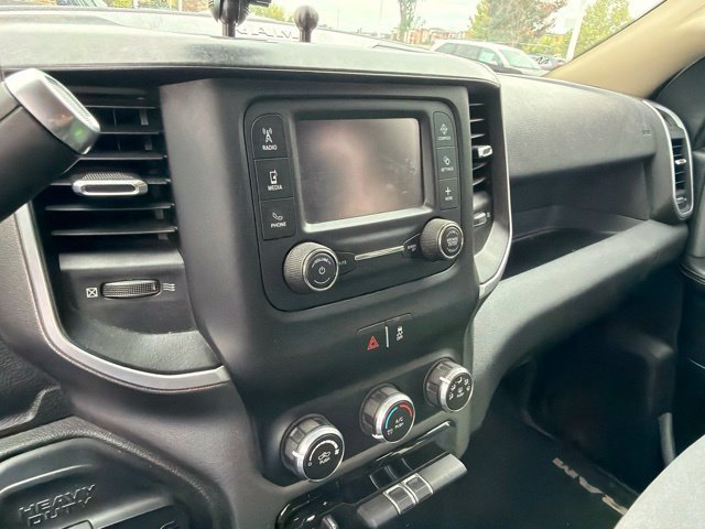 Used 2019 RAM 3500 Big Horn AWD/4WD image 18
