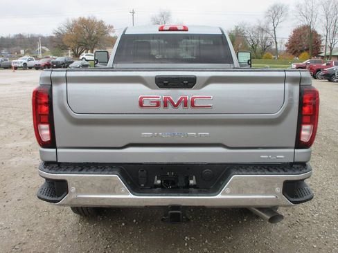 New 2026 GMC Sierra 2500 SLE image 6