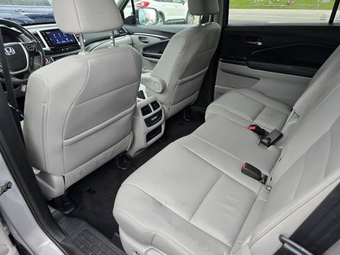 Used 2017 Honda Pilot EX-L image 25