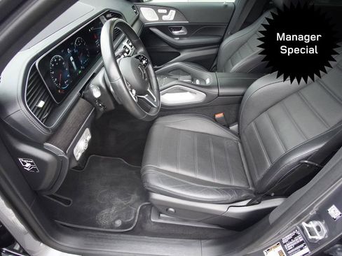 Used 2022 Mercedes-Benz GLS 450 4MATIC image 19