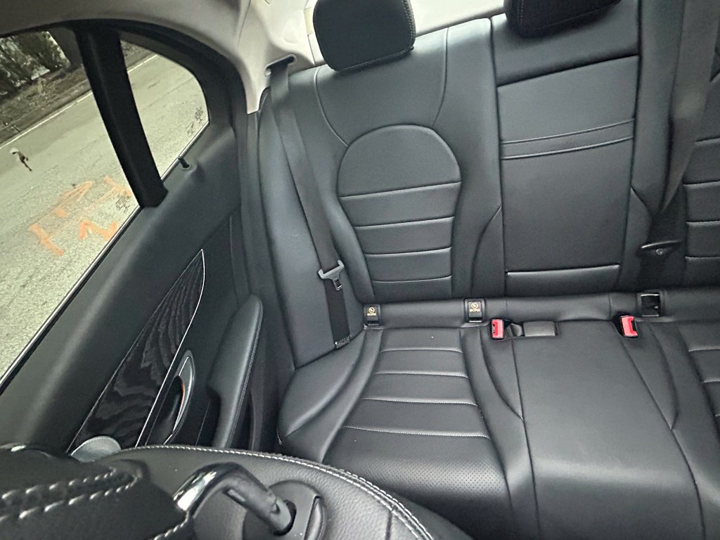 Used 2017 Mercedes-Benz C 300 4MATIC Sedan image 12