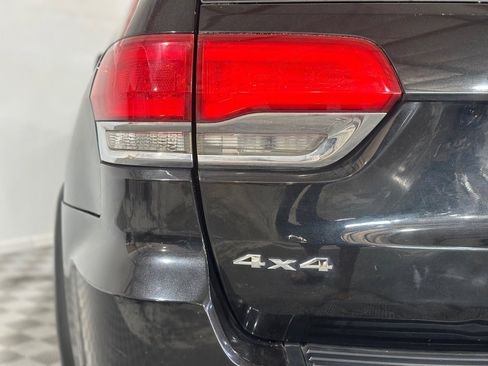 Used 2015 Jeep Grand Cherokee Laredo w/ Quick Order Package 23E image 7