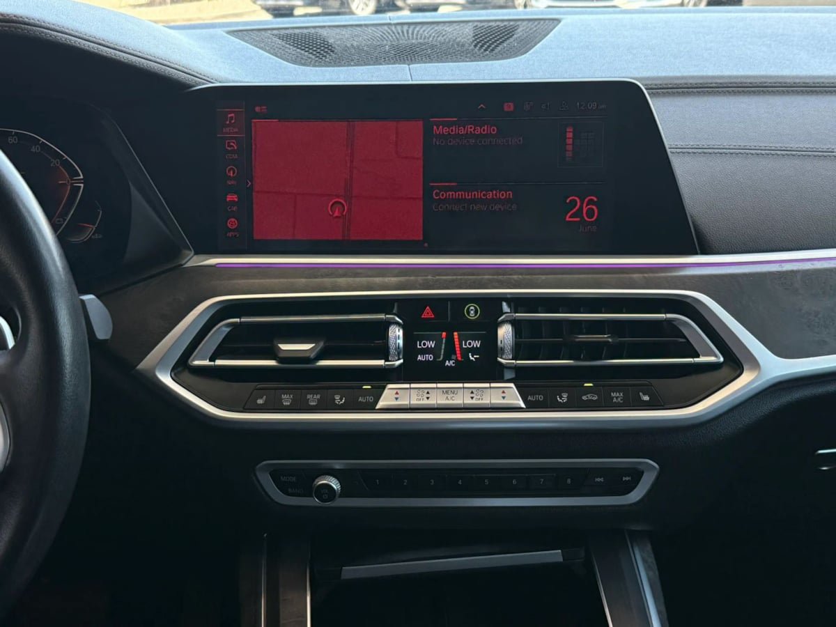 Used 2021 BMW X7 xDrive40i w/ Premium Package AWD/4WD image 55
