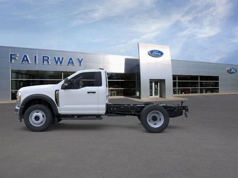 New 2026 Ford F600 4x4 Regular Cab Super Duty w/ XL Chrome Package image 35