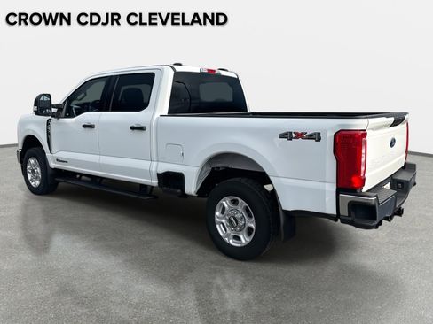Used 2025 Ford F250 XLT image 6