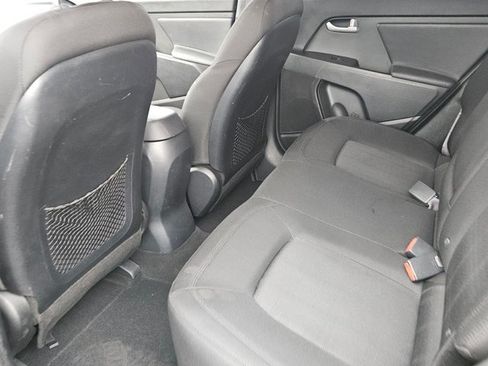 Used 2012 Kia Sportage LX FWD image 16