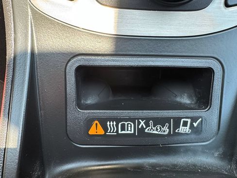 Used 2022 GMC Terrain Denali AWD/4WD image 15