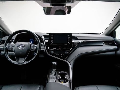 Used 2024 Toyota Camry SE FWD image 26