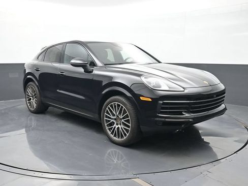 Used 2022 Porsche Cayenne Platinum Edition AWD/4WD image 25