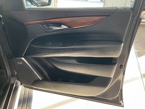 Used 2017 Cadillac Escalade ESV Premium Luxury w/ LPO, Radiant Package image 34