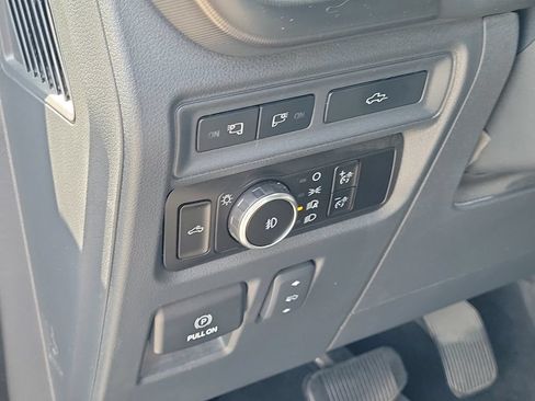 Certified 2023 Ford F150 Platinum w/ Equipment Group 701A High RWD image 23