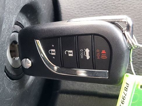 Used 2024 Toyota Corolla LE image 21