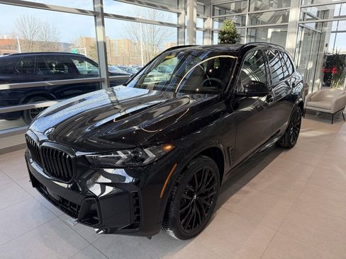 New 2026 BMW X5 xDrive40i w/ M Sport Package image 3