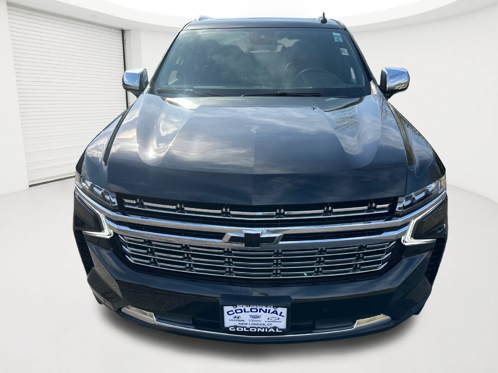 Used 2023 Chevrolet Tahoe Premier AWD/4WD image 23