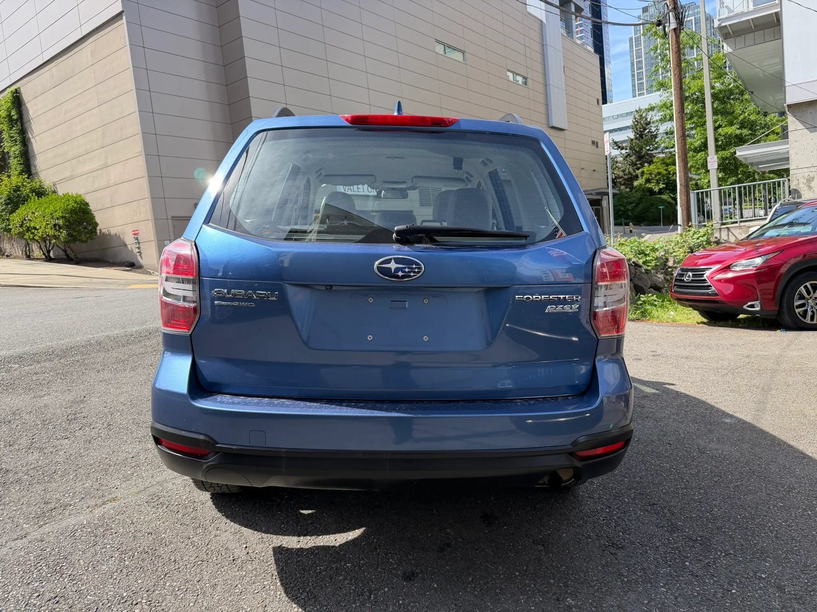 Used 2016 Subaru Forester 2.5i w/ Alloy Wheel Package AWD/4WD image 7