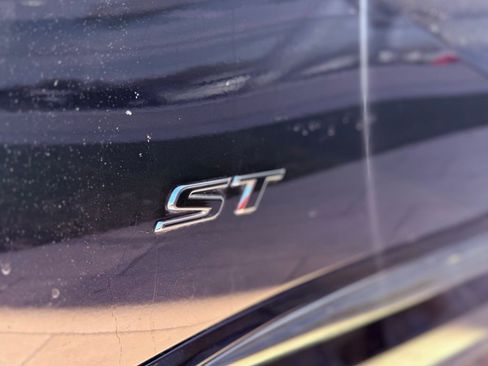 Used 2024 Buick Envision Sport Touring image 38