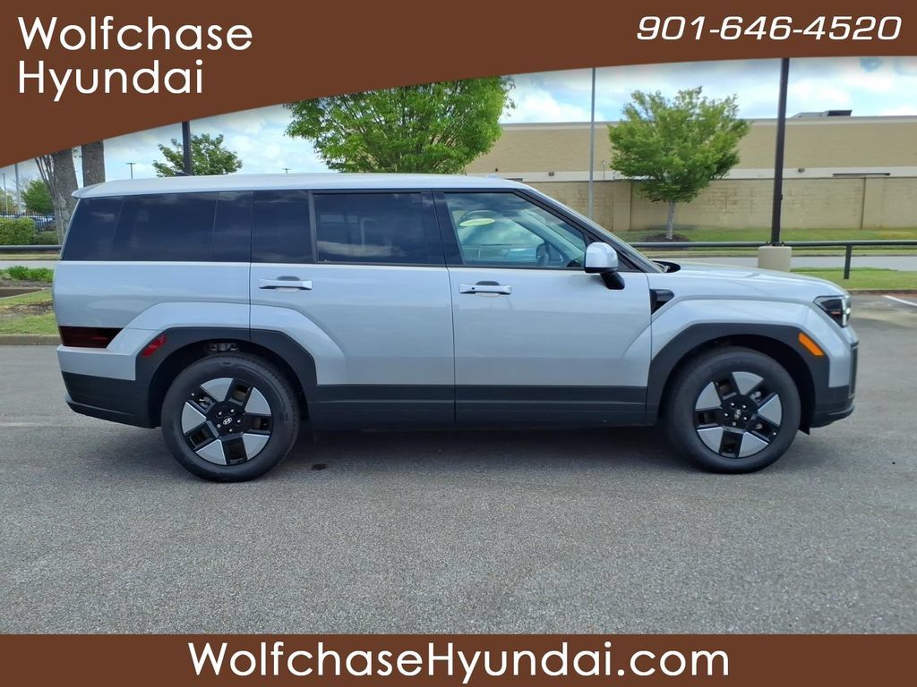Used 2026 Hyundai Santa Fe SE FWD image 6