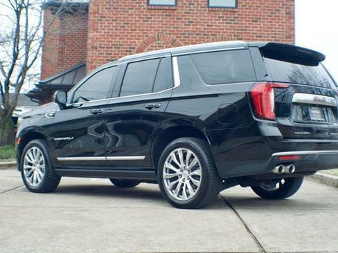 Used 2023 GMC Yukon Denali image 7