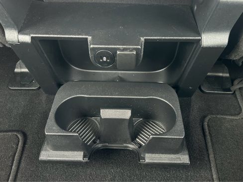 Used 2025 Ford F150 XLT w/ Equipment Group 301A Standard image 13