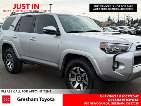 Used 2023 Toyota 4Runner TRD Off-Road Premium w/ Moonroof Package AWD/4WD image 1