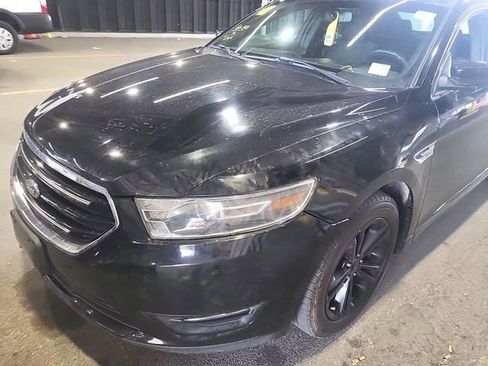 Used 2016 Ford Taurus SEL FWD image 1