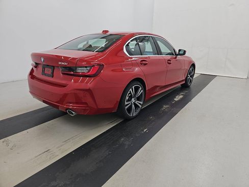 Used 2024 BMW 330i Sedan image 4