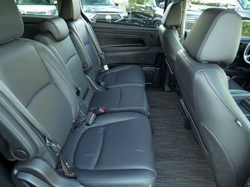 Used 2023 Honda Odyssey EX-L image 32