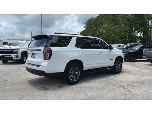 Certified 2024 Chevrolet Tahoe Z71 w/ Luxury Package AWD/4WD image 8