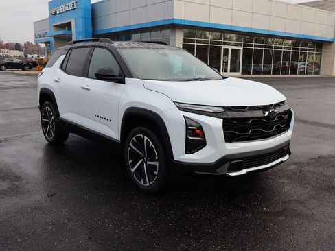 New 2026 Chevrolet Equinox RS image 2