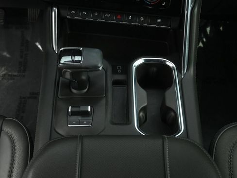 Used 2023 GMC Sierra 1500 Denali w/ Denali Reserve Package AWD/4WD image 38