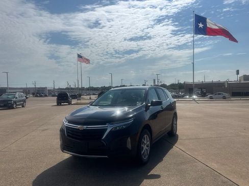 Used 2023 Chevrolet Equinox LT AWD/4WD image 7