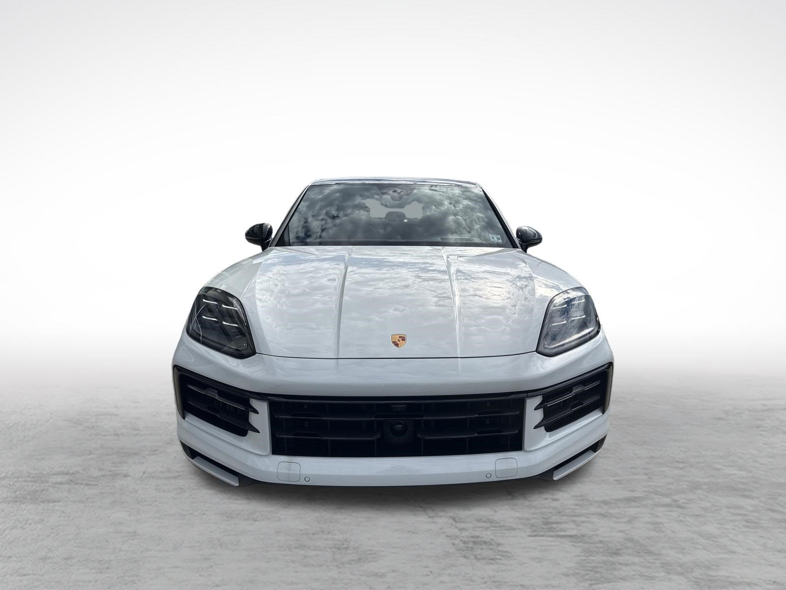 Used 2025 Porsche Cayenne S AWD/4WD image 7