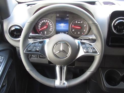 New 2026 Mercedes-Benz Sprinter 2500 image 31