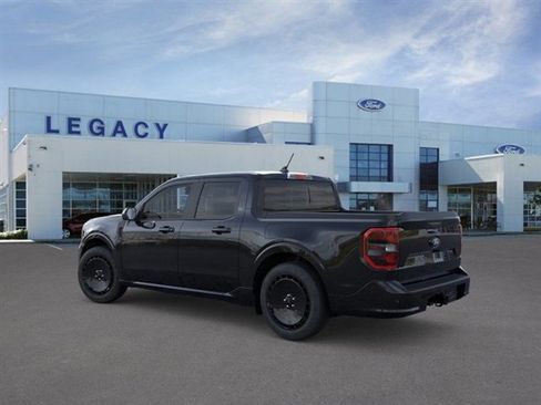 New 2025 Ford Maverick Lobo image 4
