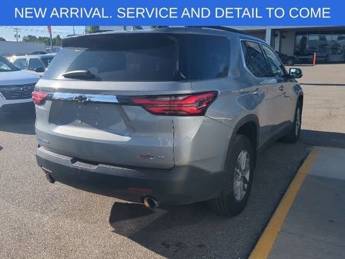 Certified 2023 Chevrolet Traverse LT FWD image 6