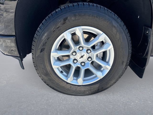 Used 2023 Chevrolet Silverado 1500 RST w/ Z71 Off-Road Package AWD/4WD image 10