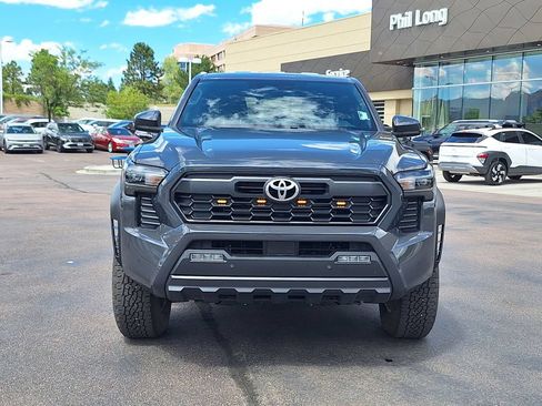 Used 2025 Toyota Tacoma TRD Off-Road w/ TRD Off Road Upgrade Package AWD/4WD image 8