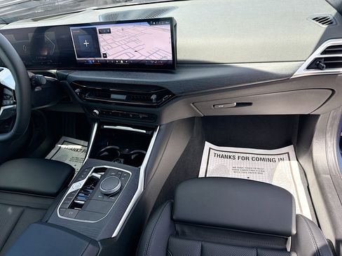 Used 2025 BMW 330i Sedan image 18
