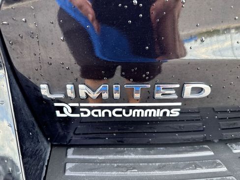 Used 2024 Ford Expedition Max Limited image 28