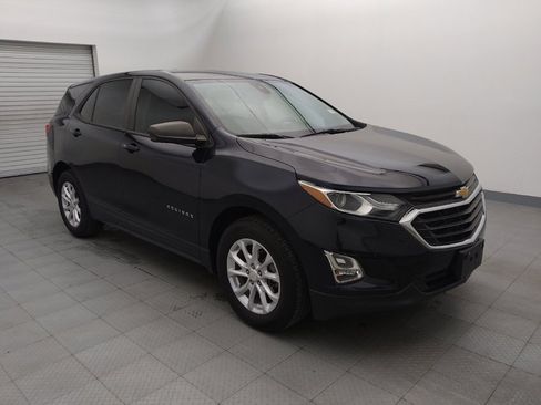 Used 2020 Chevrolet Equinox LS image 13