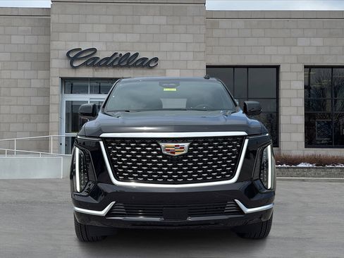 New 2026 Cadillac Escalade Luxury w/ Touring Package AWD/4WD image 7